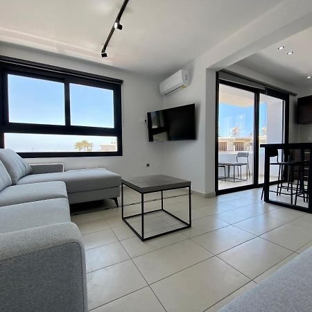 Sea La Vie #1 - Luxury Seaview Apartment بافوس المظهر الخارجي الصورة